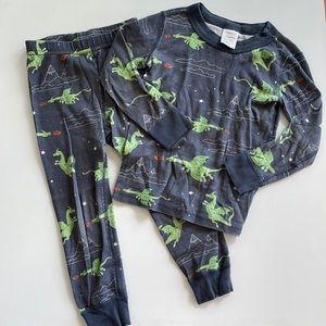Hanna Andersson Dragon 🐉  Long Sleeve Pajama Set